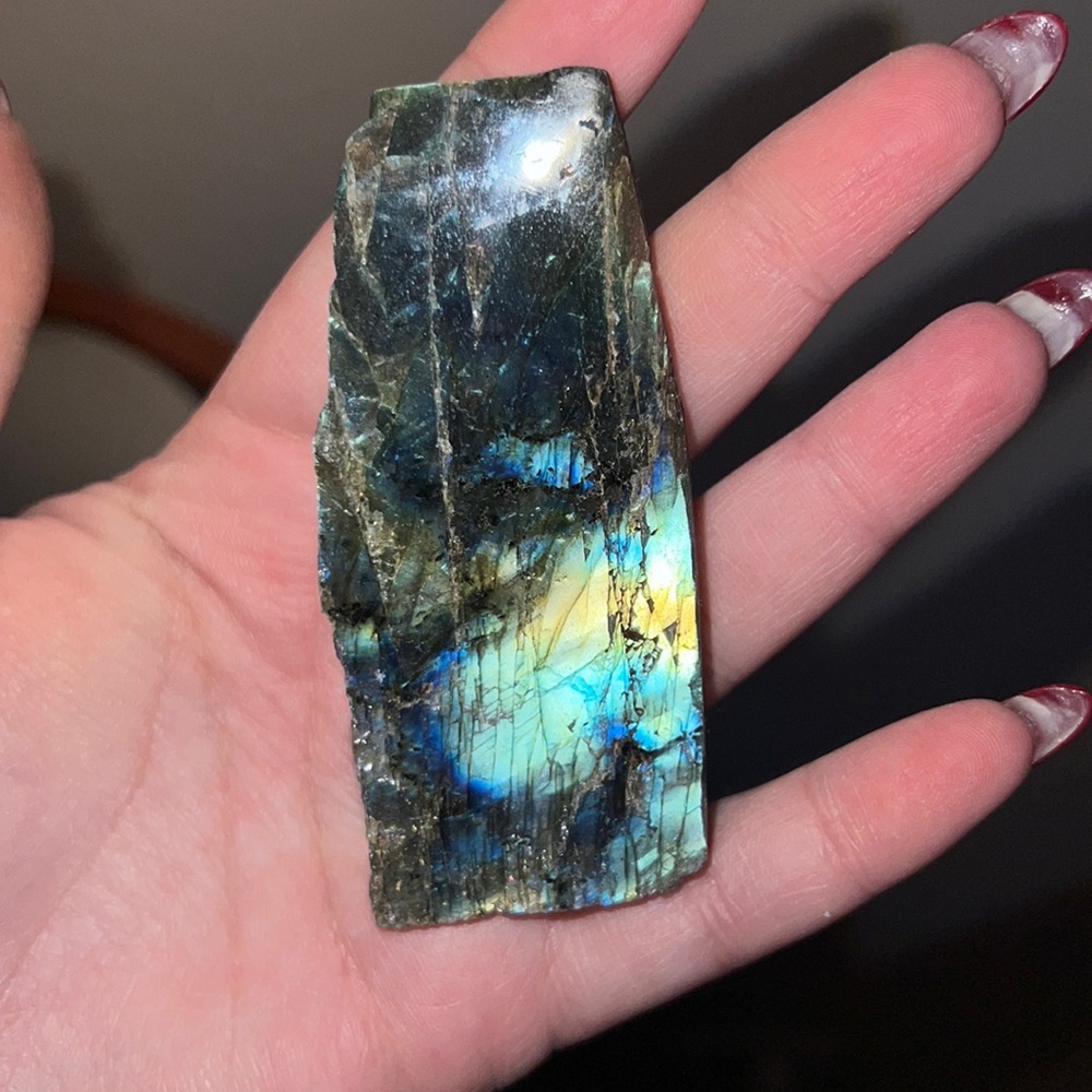 Labradorite Crystal
